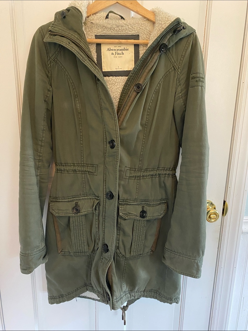 Abercrombie & Fitch Olive Green Utility Parka with Sherpa Lining